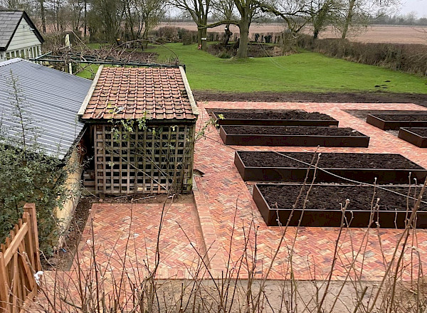 garden designers suffolk